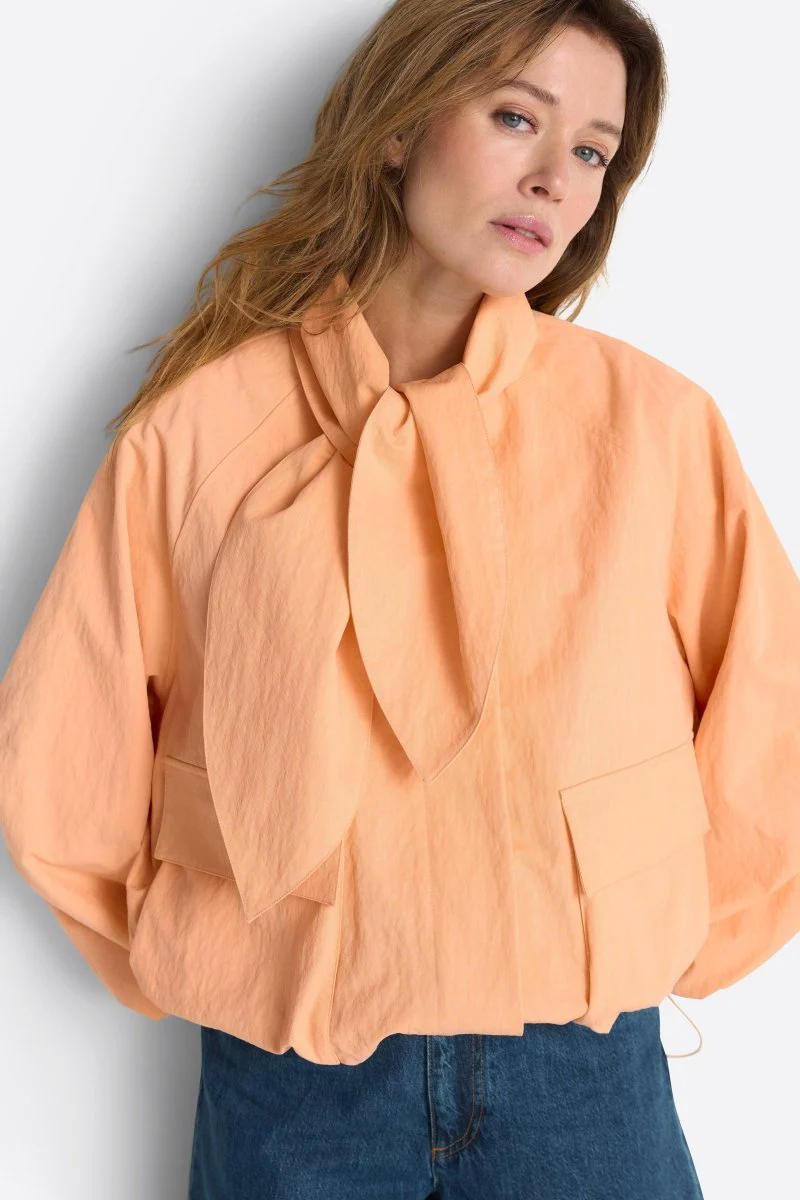 Blousonjacke mit Bindekragen - Image 7