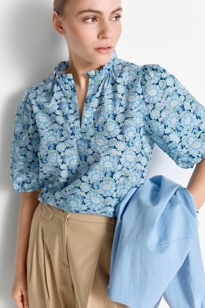 Bluse mit Rüschenkragen - Made with Liberty Fabric